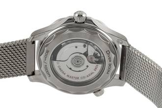 Thumbnail von Omega Seamaster Diver 300 M Çelik Otomatik Ref. 210.30.42.20.01.010 B&P 2025