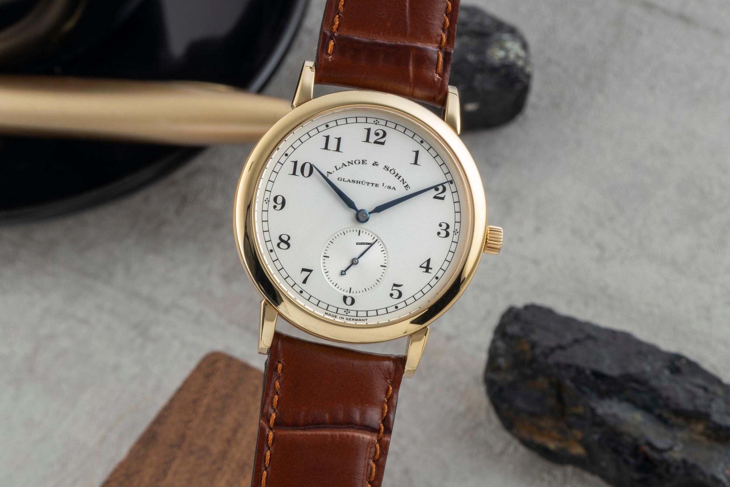 A. Lange & Söhne 1815 18K (0,750) Gold Handaufzug Ref. 206.021