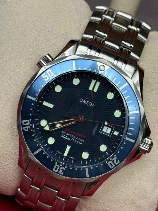 Omega Seamaster Diver 300 M w doskonałym stanie, dokumenty gwarancyjne, 2007