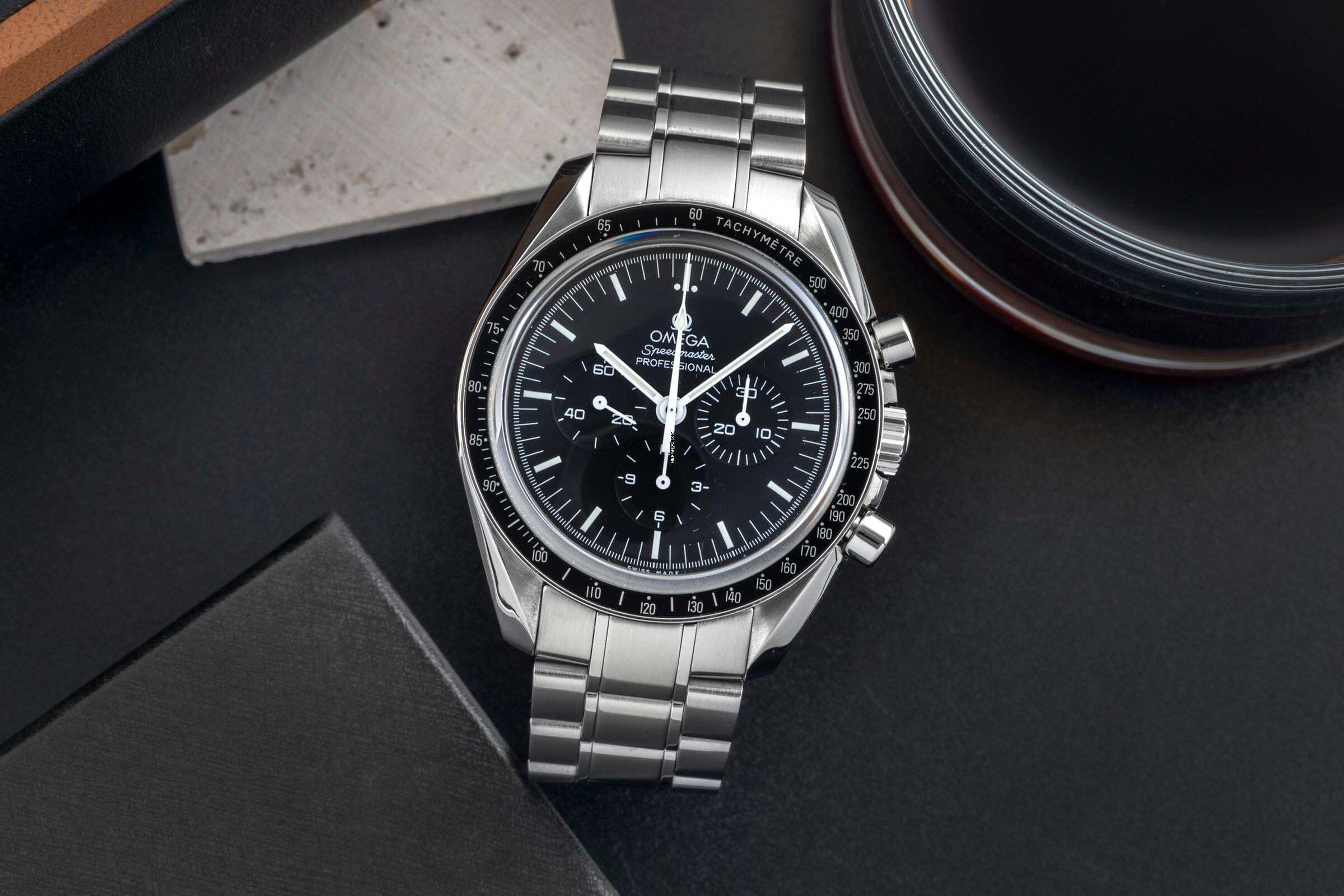 Omega Speedmaster Professional Moonwatch Handaufzug Herrenuhr Ref. 311.30.42.30.01.006