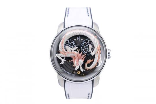 Lucky Harvey White Dragon - Unworn - Box+Papers - 24 Months Warranty White Dragon 2025