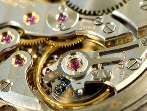 Thumbnail von IWC ruční natahování 33,5 mm ocel Bauhaus design vintage