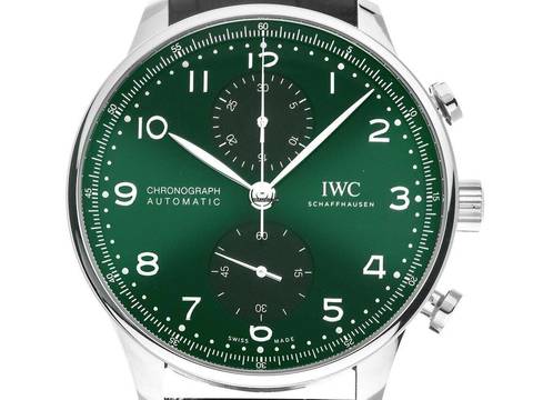 IWC Portugieser Chronograph Ref.IW371615 2026 Full Set Ungetragen Portugieser Chronograph Green Dial Krokoleder Faltschließe