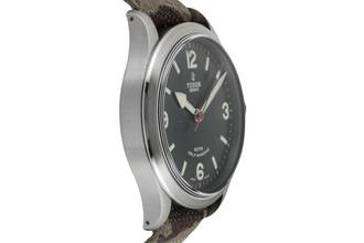 Thumbnail von Montre homme automatique Tudor Heritage Ranger en acier inoxydable, réf. 79910, classique