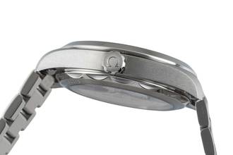 Thumbnail von Omega Seamaster Aqua Terra Otomatik Erkek Saat 220.10.41.21.03.001 Kutu