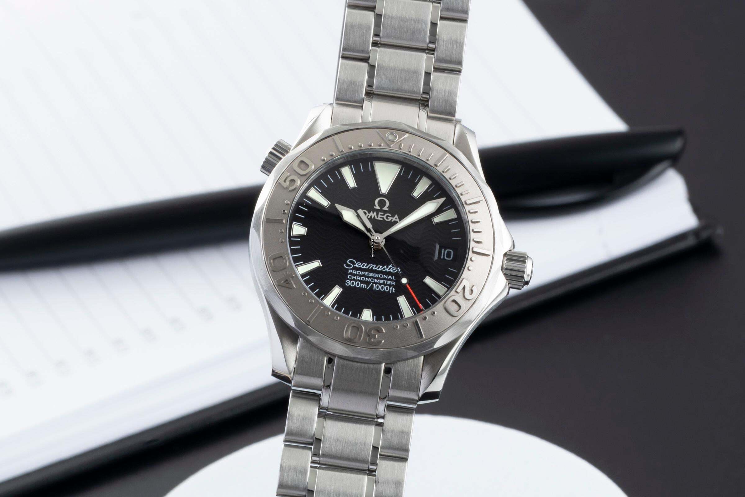 Omega Seamaster Professional 300M Stahl / Weissgold Automatik Ref. 2236.50.00