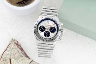 Thumbnail von Breitling Chronomat 42 B01 Chronograph Stahl Automatik AB0134101G1A1