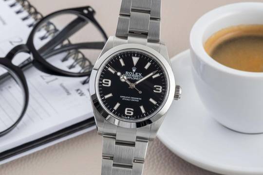 Rolex Explorer 40 Oyster Paslanmaz Çelik Otomatik Erkek Saatı Ref. 224270 B&P 2023