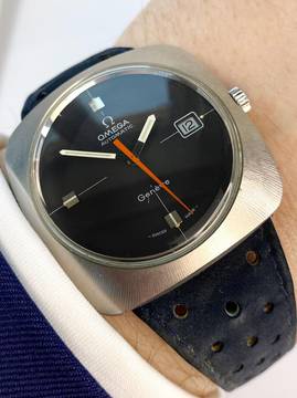 Omega Genève Vintage Automatic Automatik Black Dial Orange Hand