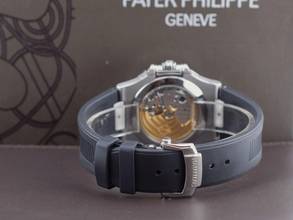 Thumbnail von Patek Philippe Nautilus 5726a-001 Like New 2010 - Full Set