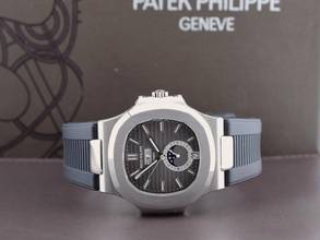 Thumbnail von Patek Philippe Nautilus 5726a-001 Like New 2010 - Full Set