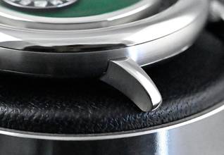 Thumbnail von Mb&f M.A.D.2 green | unworn | Full Set with QR code | Automatic cal. G101