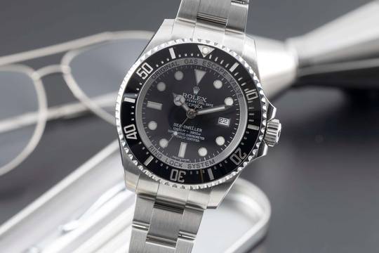 Rolex Sea-Dweller Deepsea Black Dial Oyster Stahl Automatik Ref. 116660 B&P 2013