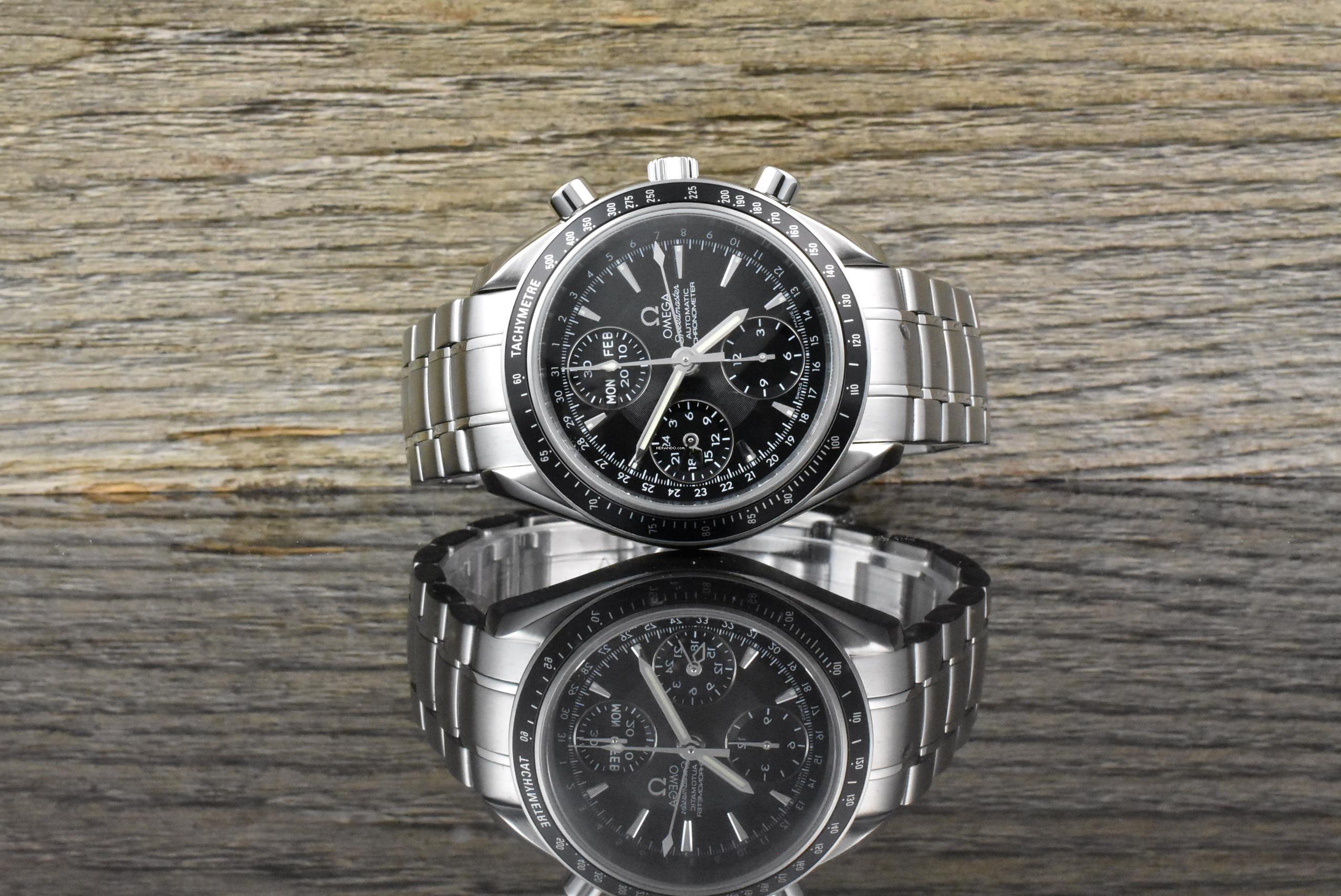 Omega Speedmaster Day Date 40 Day Date 32205000 Black Dial - Zertifikate