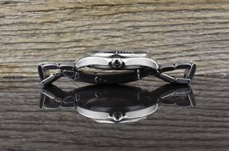 Thumbnail von Omega Seamaster Diver 300 M 40th Anniversary James Bond Limited Edition Vintage B&P 2003