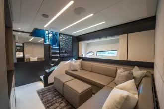 Thumbnail von Pershing 8X