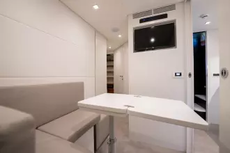 Thumbnail von Pershing 8X