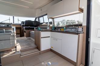 Thumbnail von Prestige 460 FLY RES NOVA