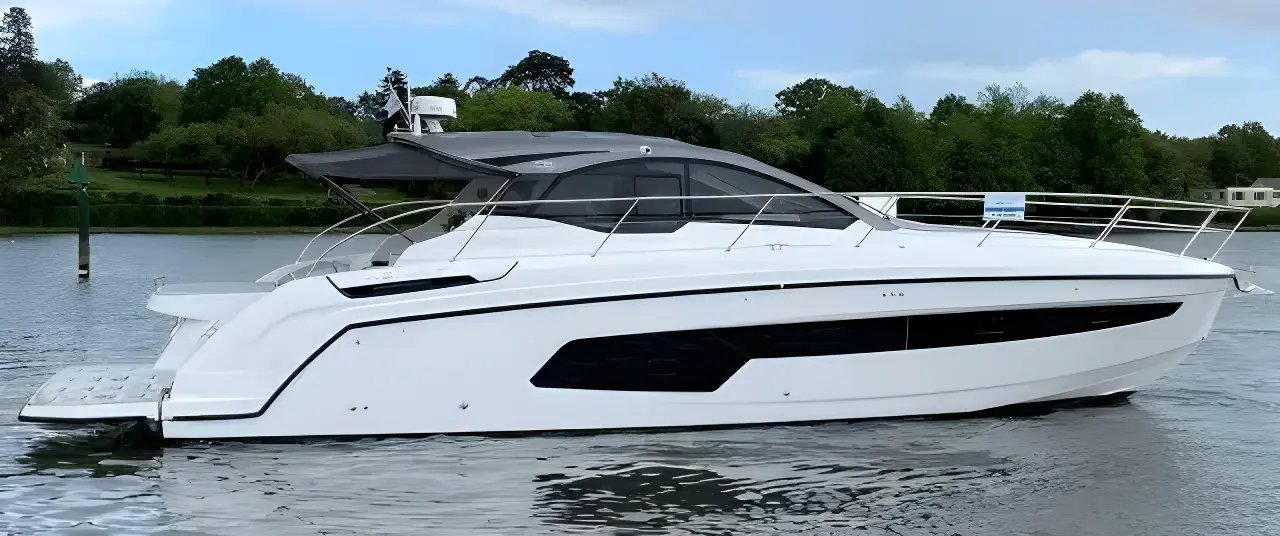 Thumbnail von Azimut Atlantis 45