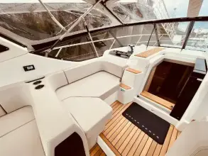 Thumbnail von Cranchi Zaffiro 35 Lying Elsewhere