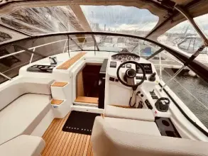 Thumbnail von Cranchi Zaffiro 35 Lying Elsewhere