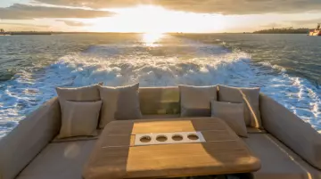 Thumbnail von Fairline Squadron 68