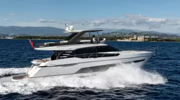 Thumbnail von Fairline Squadron 68