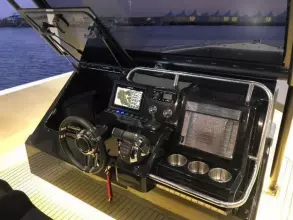 Thumbnail von De Antonio Yachts D28 Xplorer