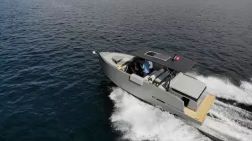 Thumbnail von De Antonio Yachts D28 Xplorer