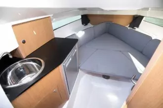 Thumbnail von Beneteau Flyer 8 Sundeck