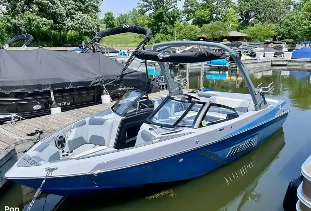Malibu 22 LSV
