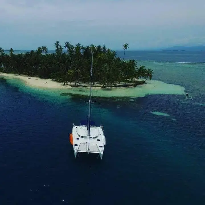 Thumbnail von Lagoon 380