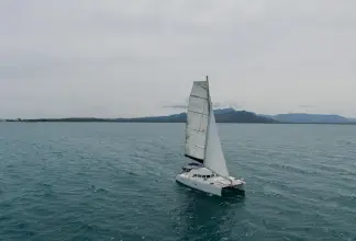 Thumbnail von Lagoon 380