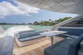 Thumbnail von Pershing 62