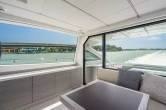 Thumbnail von Pershing 62