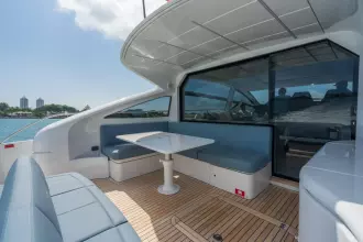 Thumbnail von Pershing 62