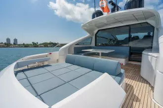 Thumbnail von Pershing 62