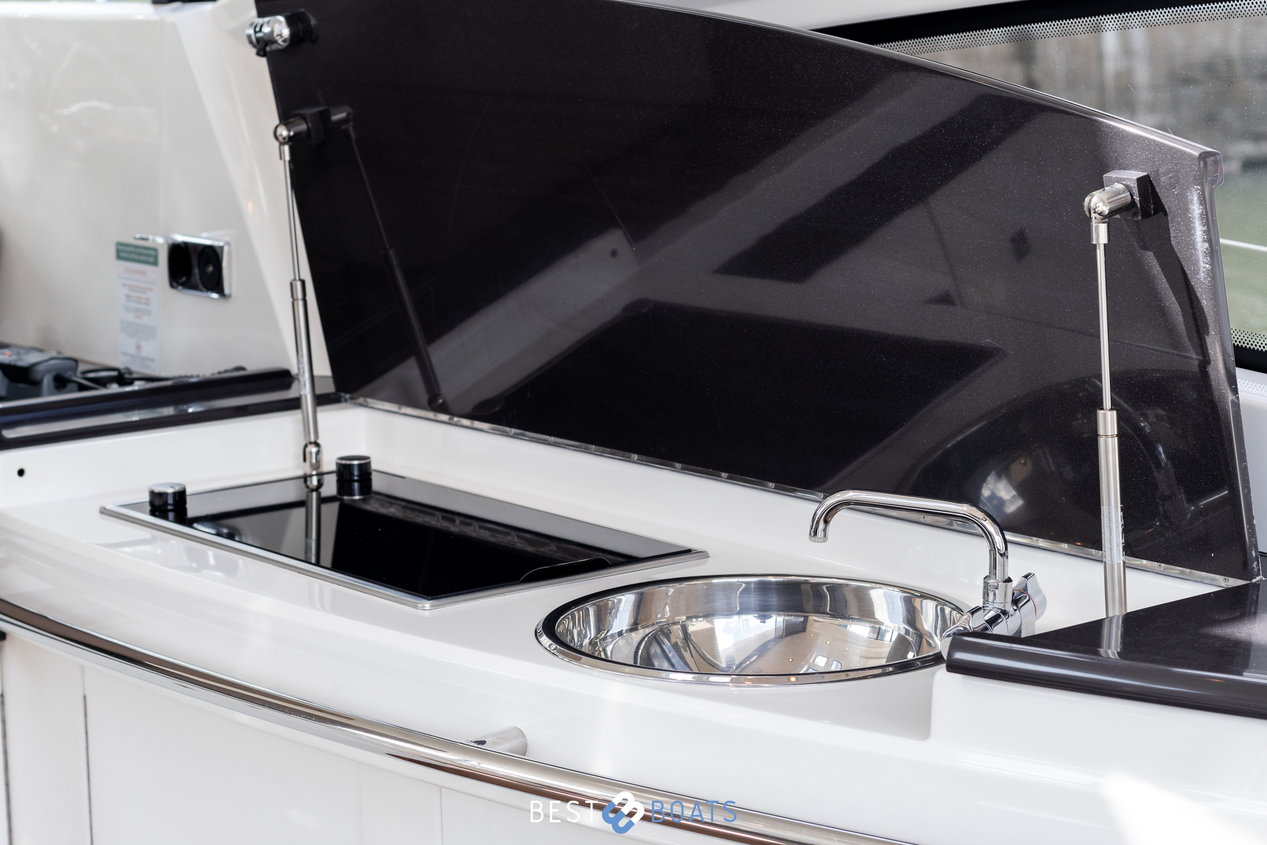 Thumbnail von Windy 48 Triton