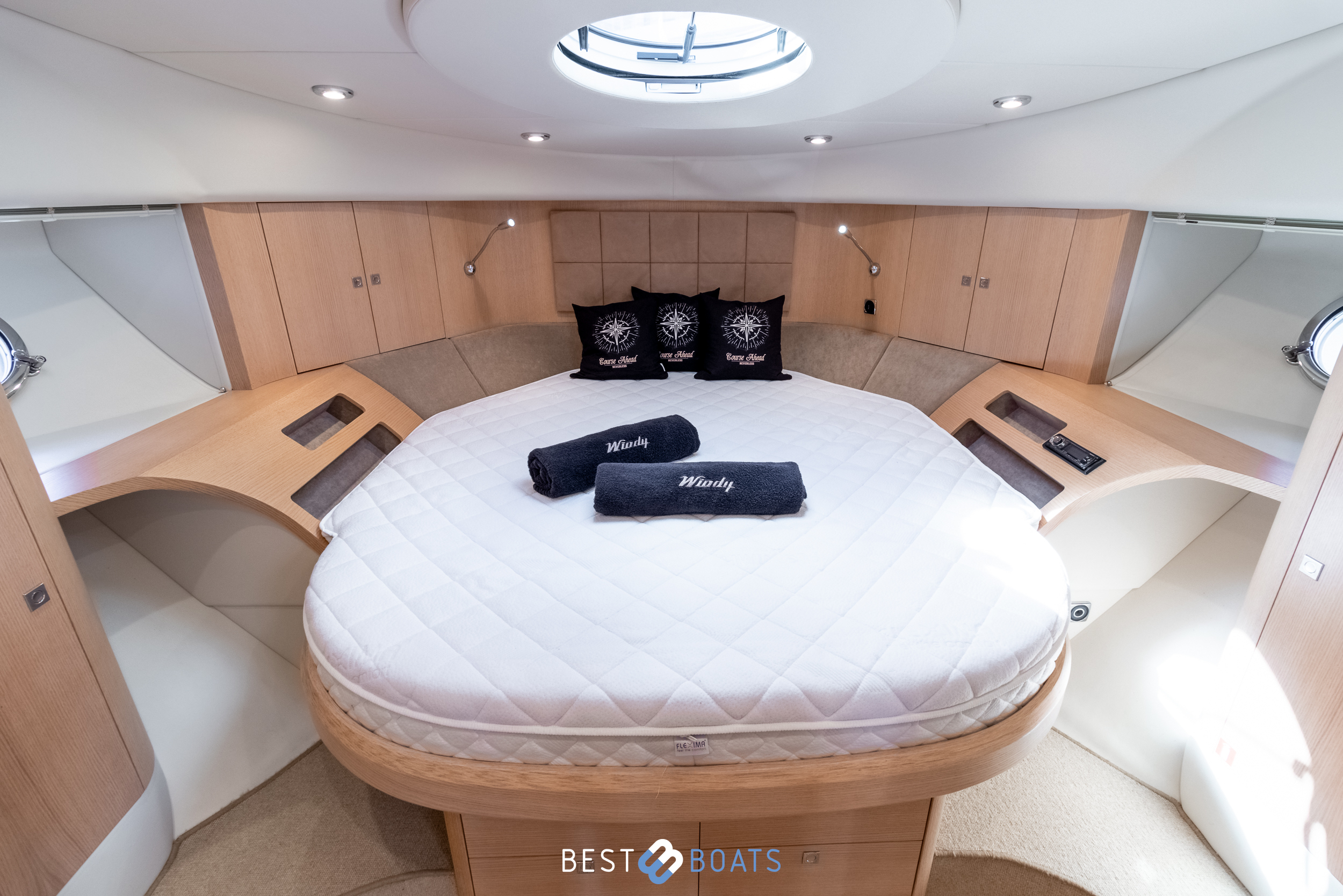 Thumbnail von Windy 48 Triton