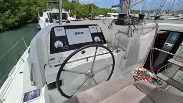 Thumbnail von Lagoon 42 RE MONDE