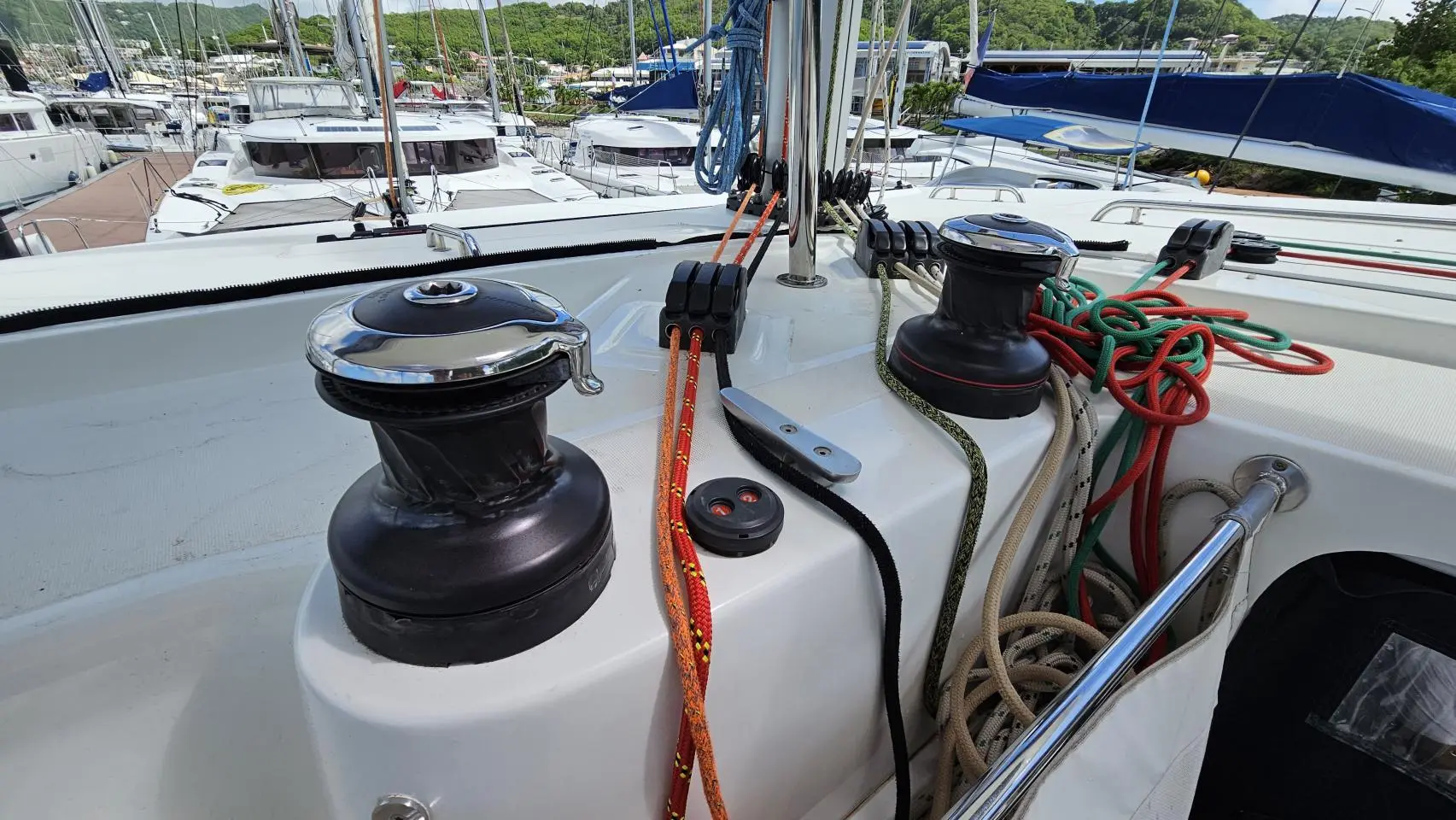 Thumbnail von Lagoon 42 RE MONDE