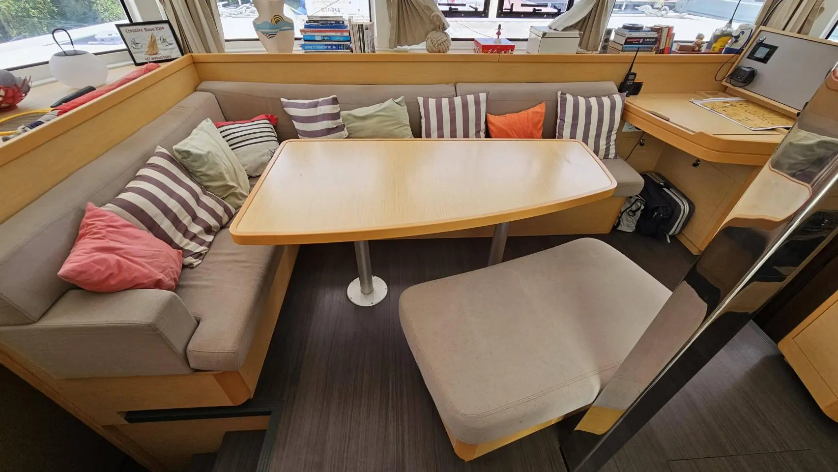 Thumbnail von Lagoon 42 RE MONDE