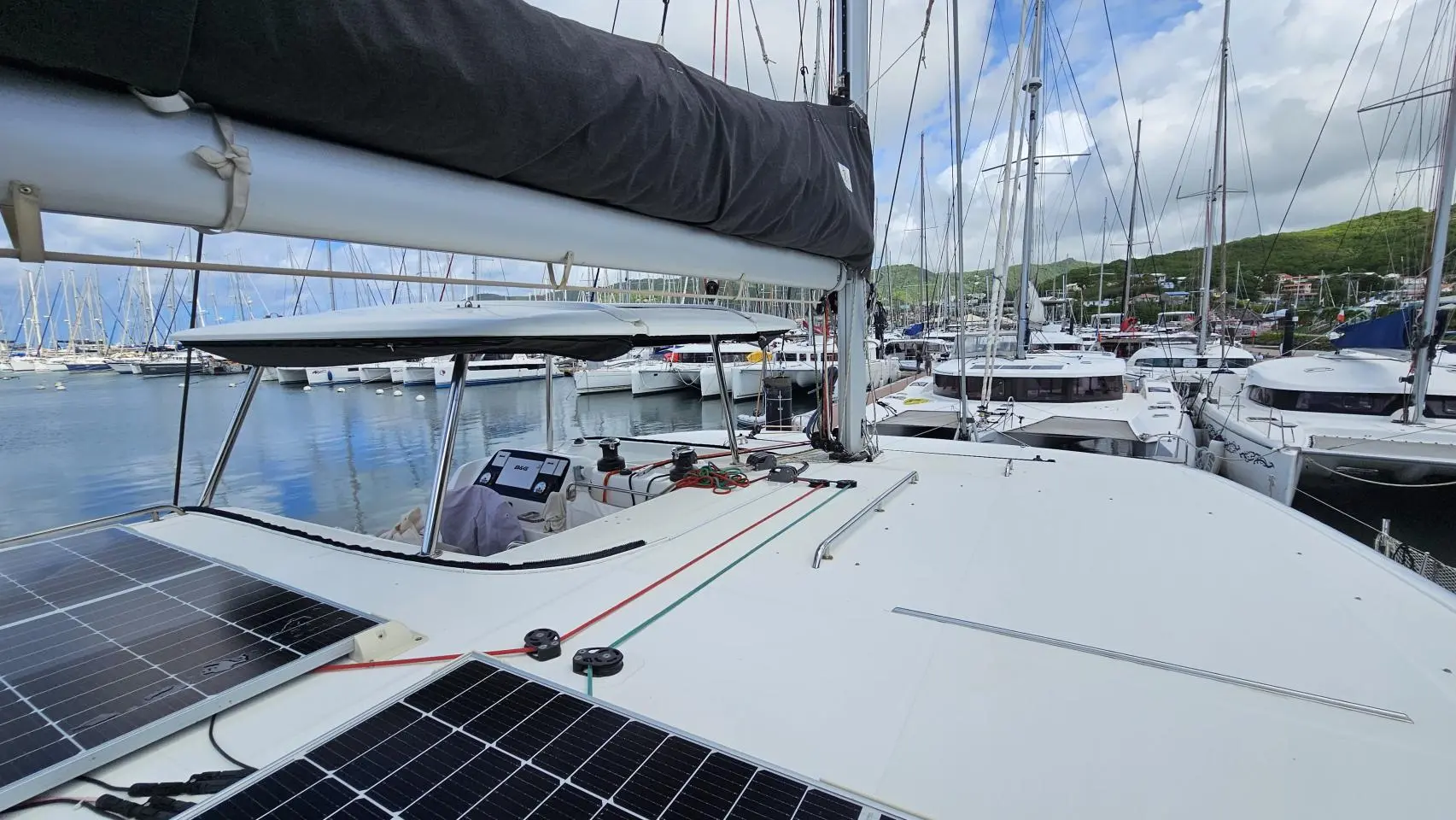 Thumbnail von Lagoon 42 RE MONDE