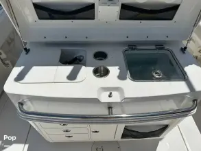 Thumbnail von Boston Whaler 320 Outrage