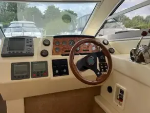 Thumbnail von Sealine F34 lying elsewhere