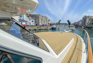Thumbnail von Trader 54 Sundeck