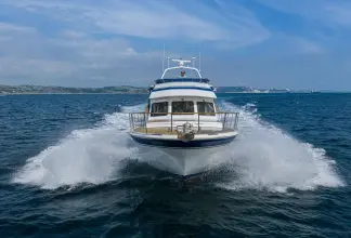 Thumbnail von Trader 54 Sundeck