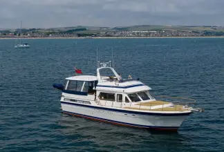 Thumbnail von Trader 54 Sundeck