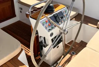 Thumbnail von Hallberg-Rassy 62 CONTRARIAN