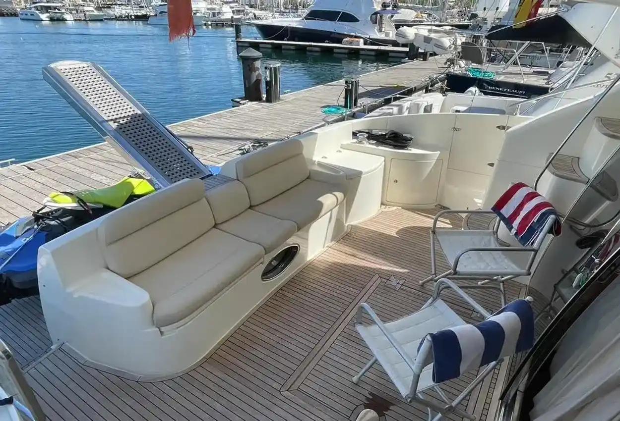 Thumbnail von Azimut 55